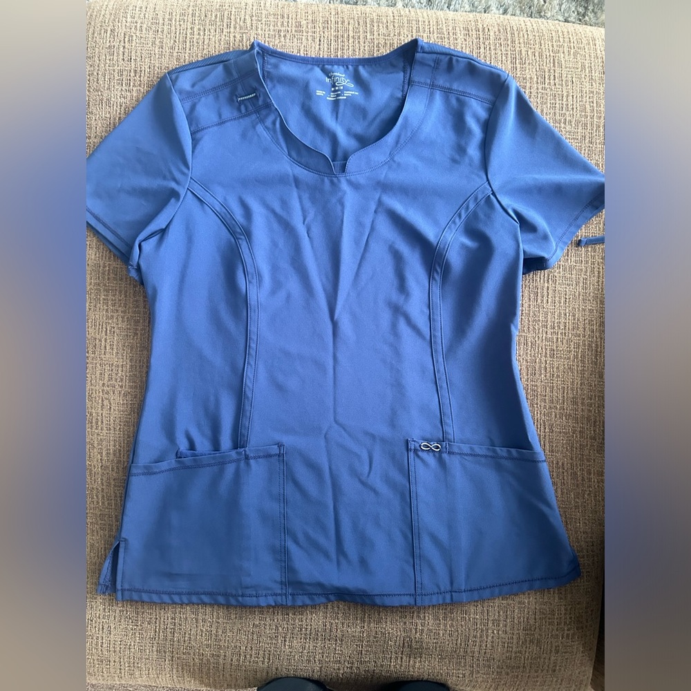 New Cherokee Infinity Scrub top